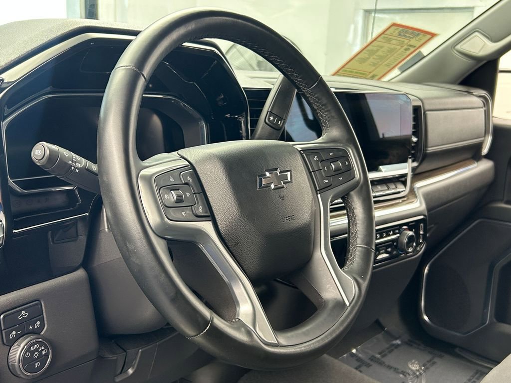Used 2023 Chevrolet Silverado 1500 RST RWD image 22