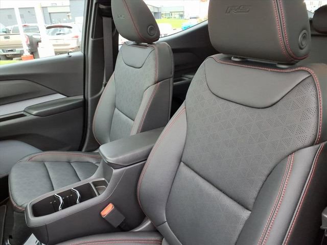 New 2027 Chevrolet Bolt RS w/ Technology Package FWD image 13