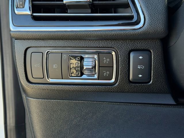 Used 2024 Lincoln Navigator Reserve AWD/4WD image 50