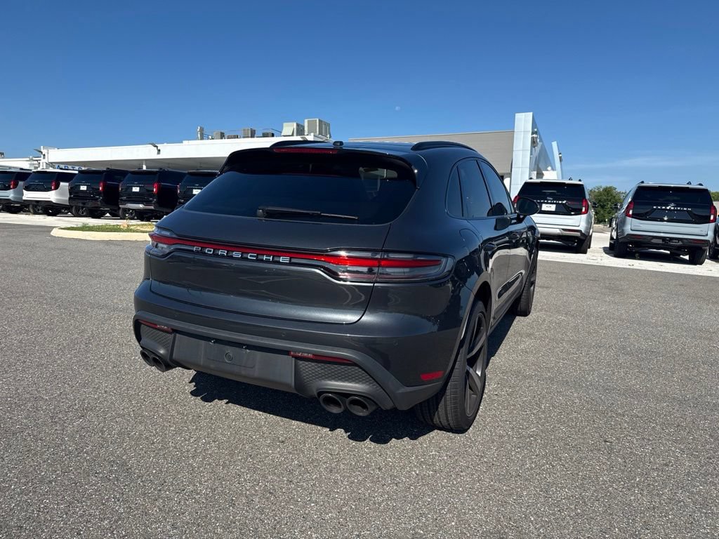 Used 2023 Porsche Macan Turbo AWD/4WD image 2