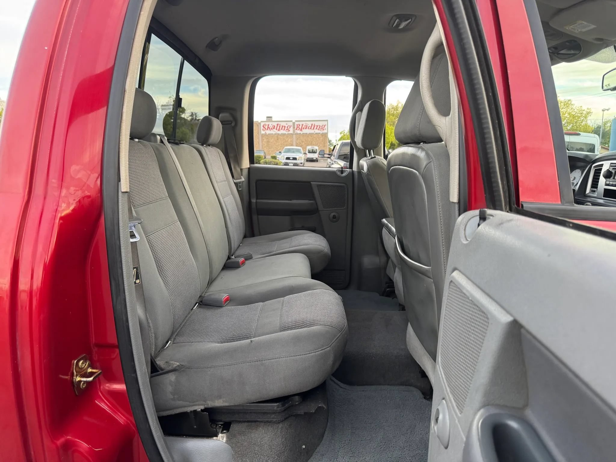 Used 2007 Dodge Ram 2500 Truck SLT w/ Quad Cab Big Horn Value Group AWD/4WD image 15