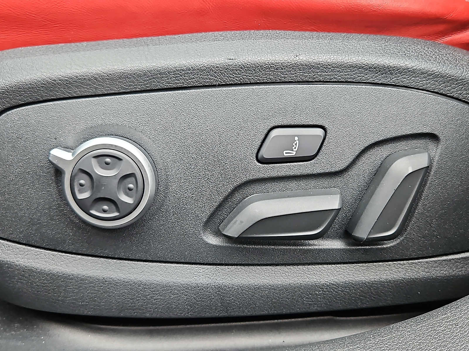 Used 2023 Audi S4 Premium Plus w/ Premium Plus Package image 26