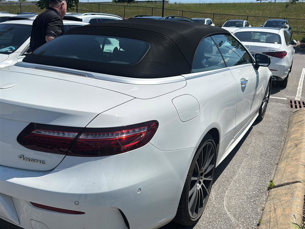 Used 2023 Mercedes-Benz E 450 4MATIC Cabriolet image 5