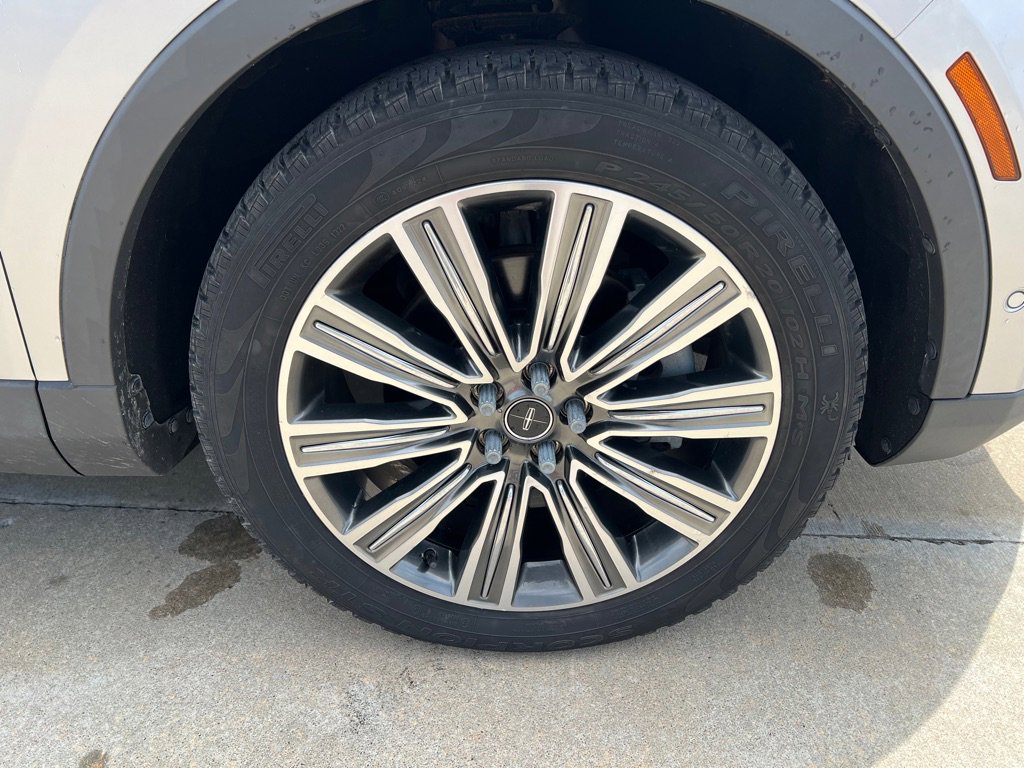 Used 2016 Lincoln MKX Black Label w/ Technology Package AWD/4WD image 10