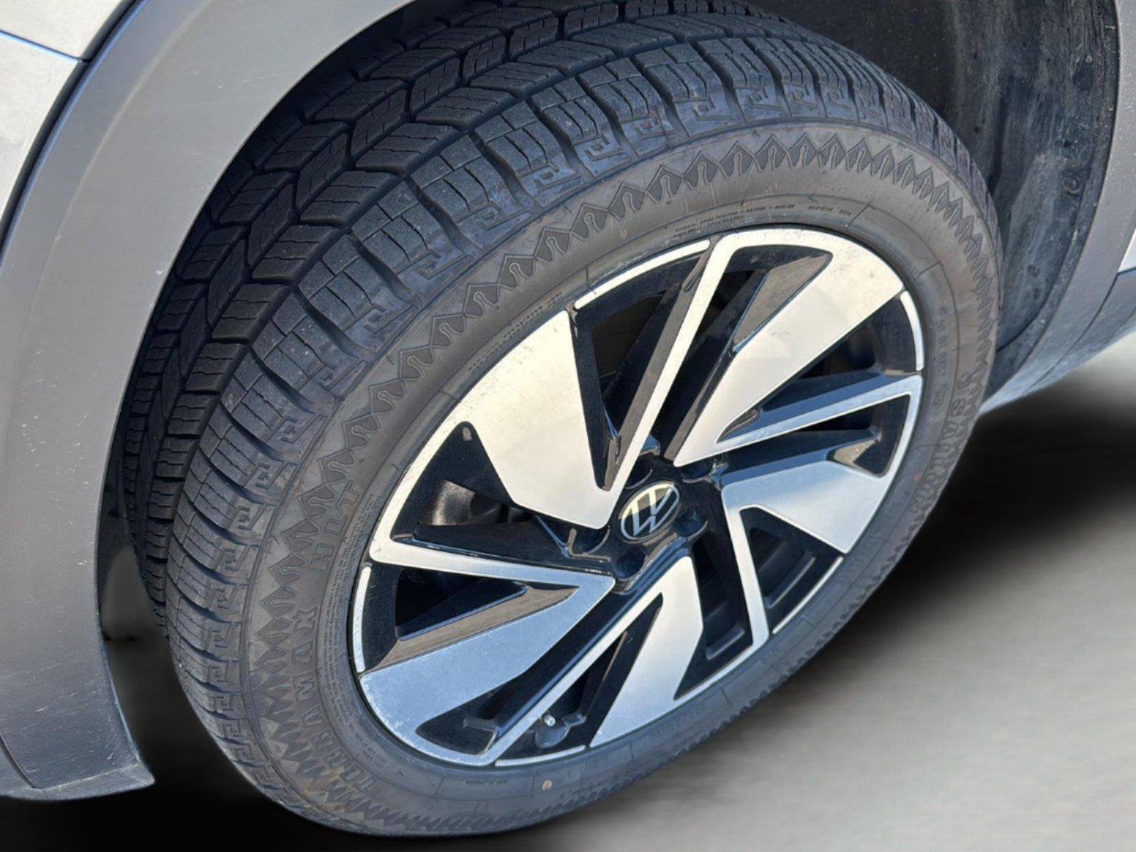 Used 2025 Volkswagen Atlas SE AWD/4WD image 35