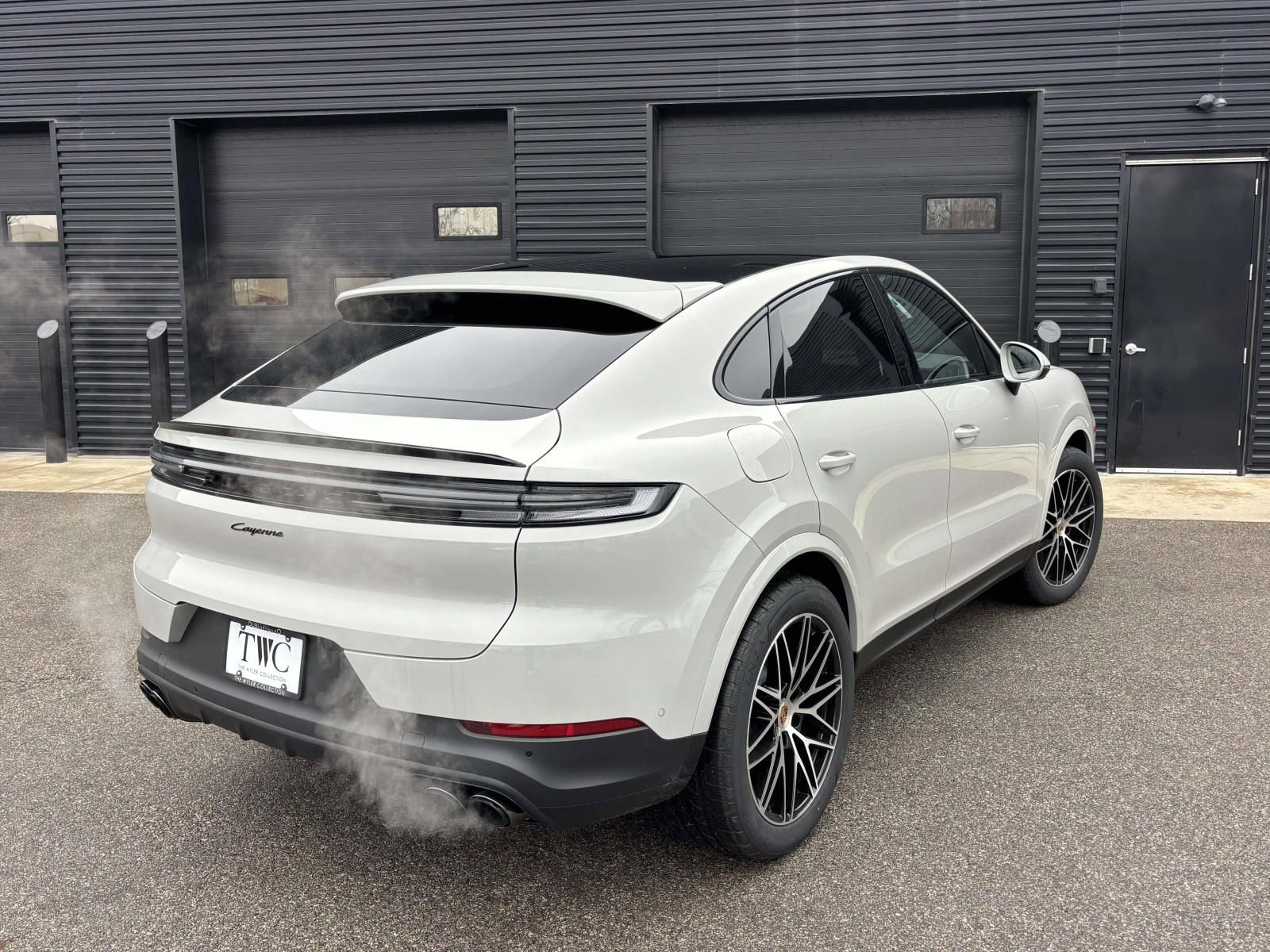 New 2026 Porsche Cayenne Coupe image 10
