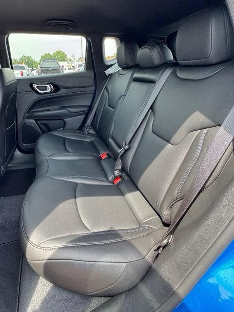 New 2026 Jeep Compass Limited AWD/4WD image 11