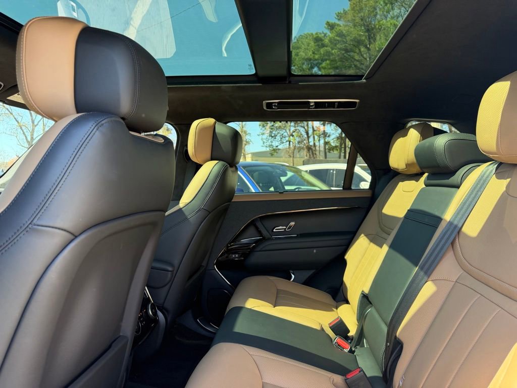 Used 2025 Land Rover Range Rover Sport Autobiography image 23