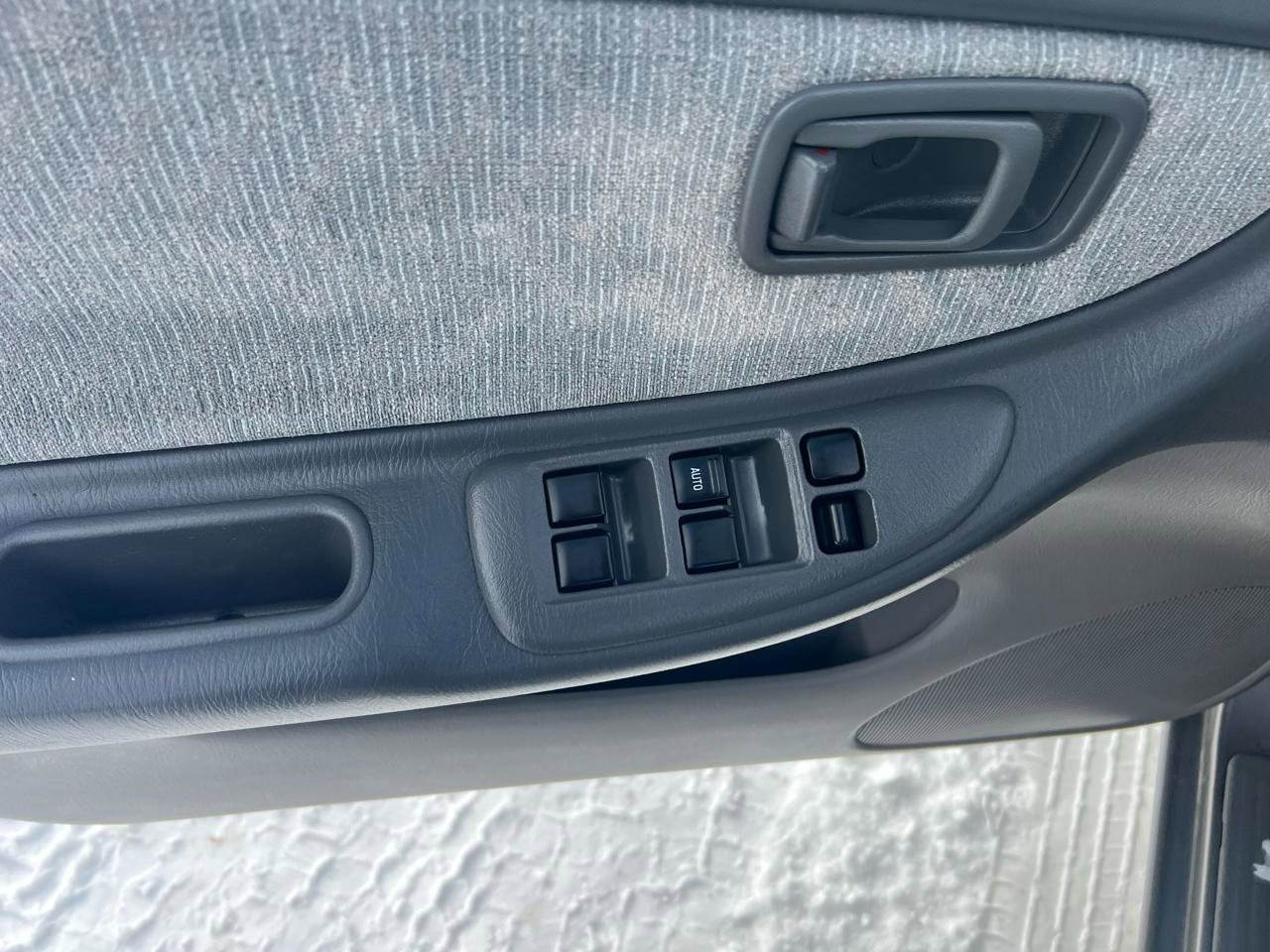 Used 2001 Nissan Altima GXE image 14