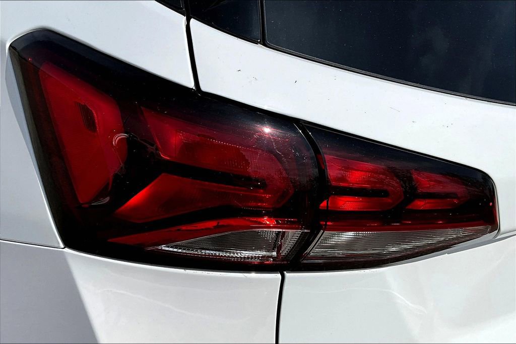 Used 2022 Chevrolet Equinox LS w/ LS Convenience Package image 43