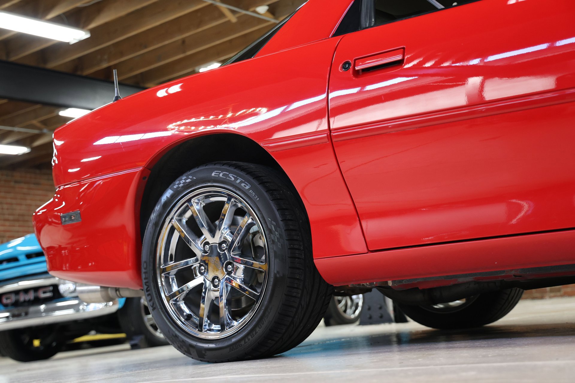 Used 2002 Chevrolet Camaro Z28 w/ SS Performance/Appearance Pkg image 32