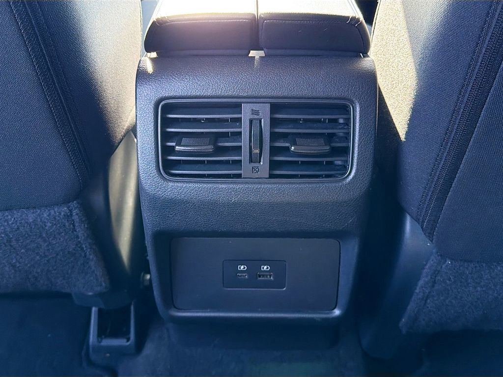 Used 2023 Nissan Rogue SV image 22