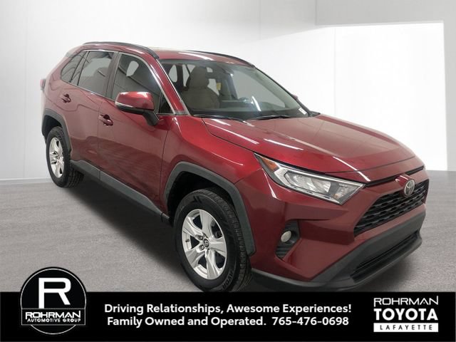 Used 2019 Toyota RAV4 XLE w/ Convenience Package FWD image 9