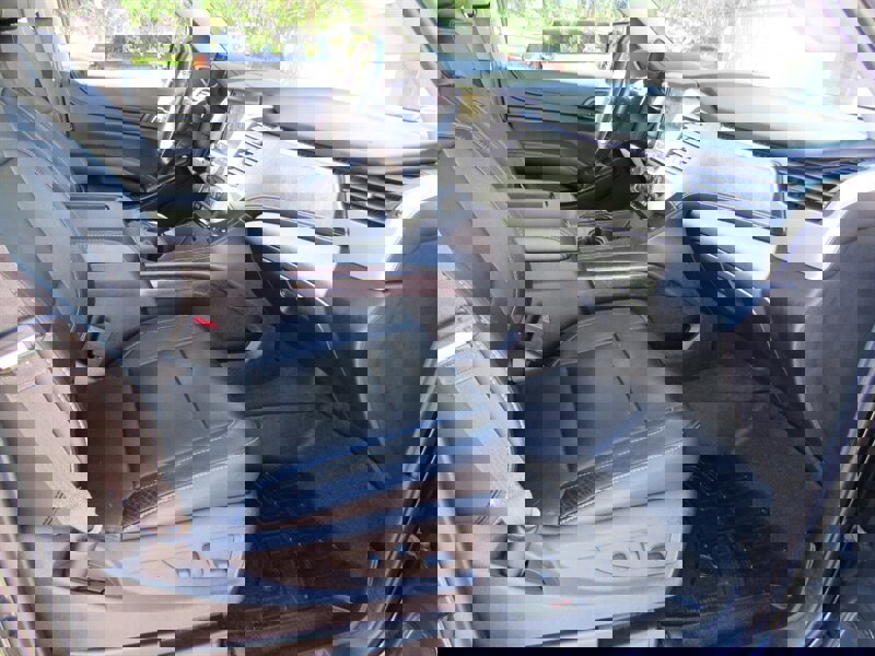 Used 2015 GMC Yukon XL SLT w/ Open Road Package image 12