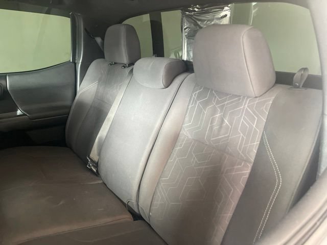 Used 2017 Toyota Tacoma TRD Sport RWD image 9