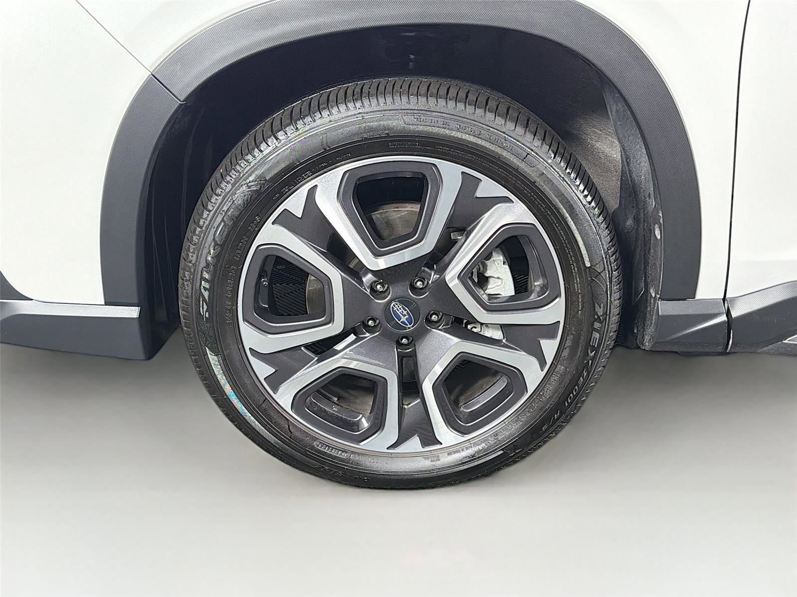 Certified 2024 Subaru Ascent Limited image 31