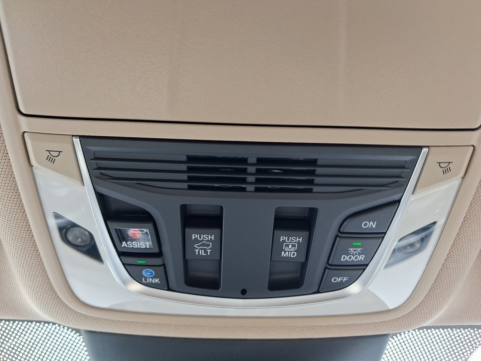 Used 2024 Acura MDX w/ Technology Package AWD/4WD image 30