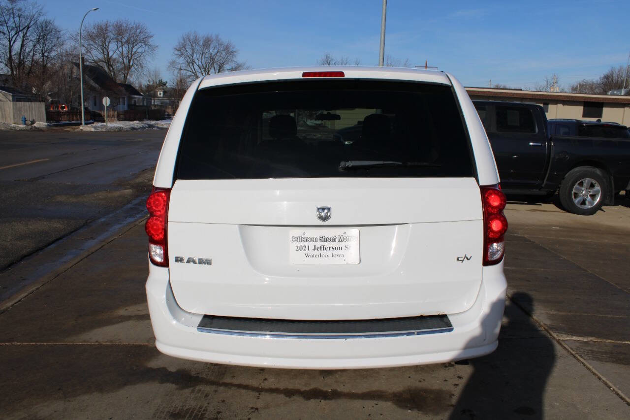 Used 2015 RAM C/V Tradesman image 4