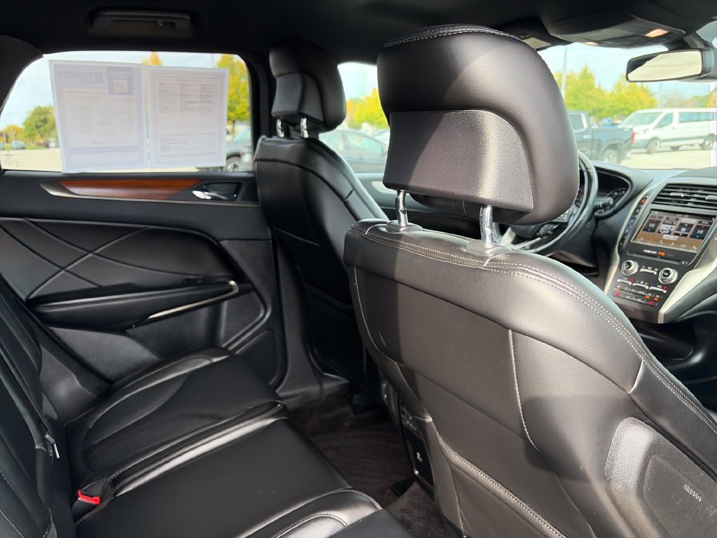 Used 2019 Lincoln MKC Select w/ Select Plus Package FWD image 33