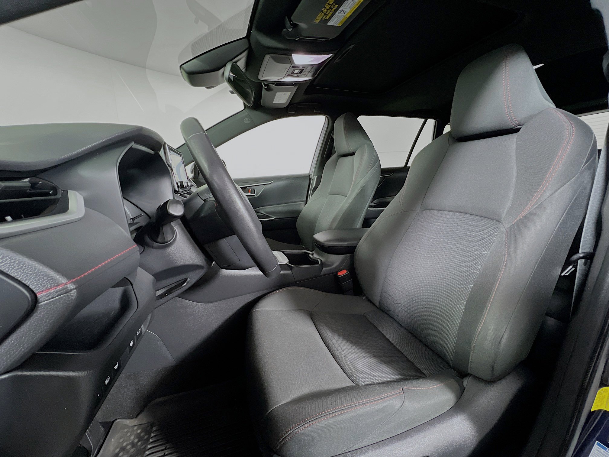 Certified 2022 Toyota RAV4 SE w/ Weather & Moonroof Package AWD/4WD image 11