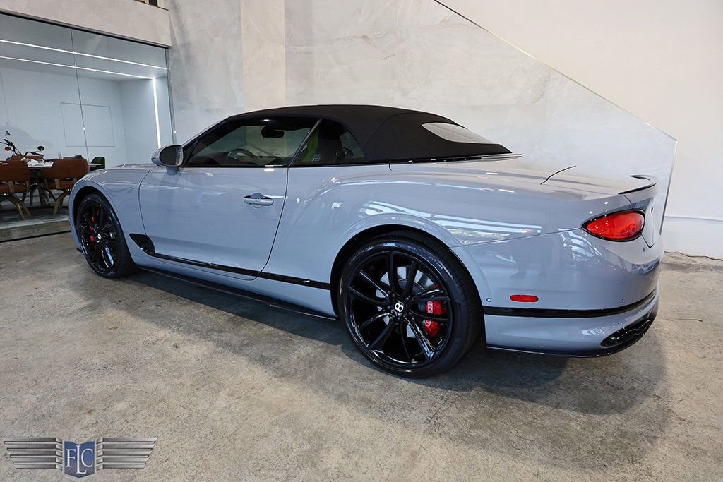Used 2021 Bentley Continental GT image 6