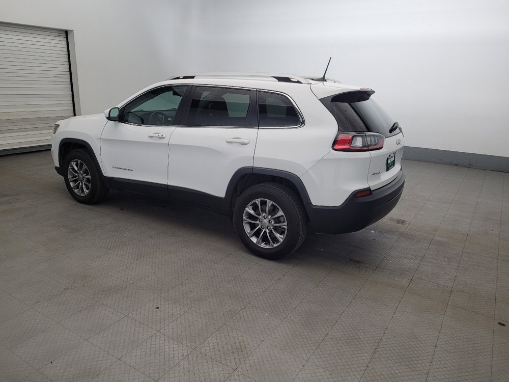 Used 2020 Jeep Cherokee Latitude Plus AWD/4WD image 3