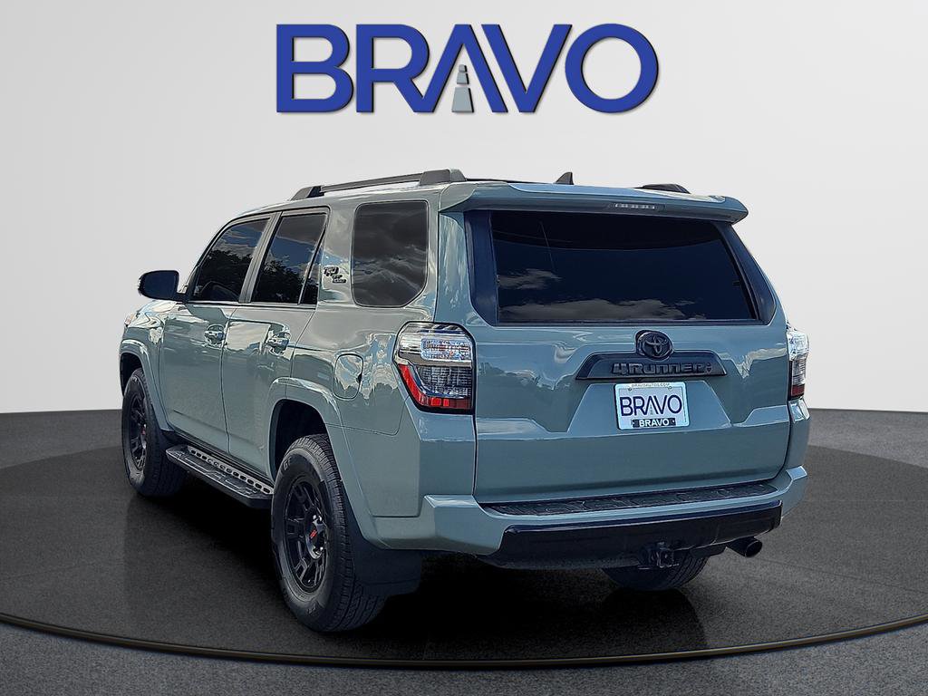 Used 2022 Toyota 4Runner TRD Off-Road Premium w/ Moonroof Package AWD/4WD image 5