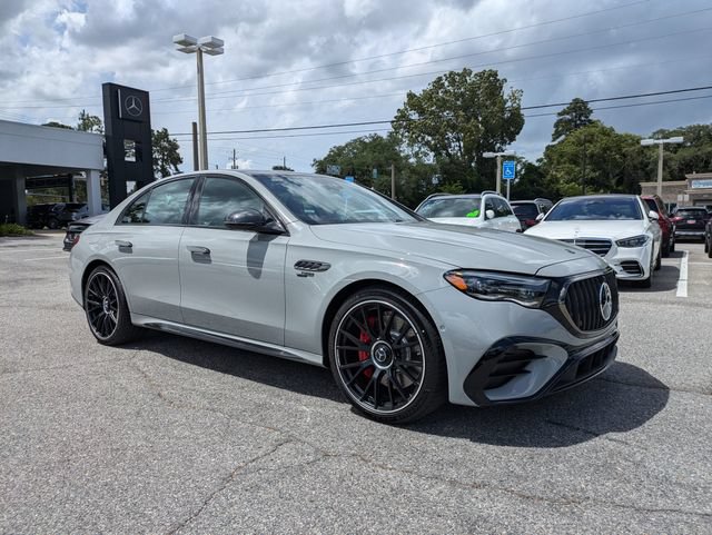 New 2026 Mercedes-Benz E 53 AMG e 4MATIC Sedan image 3