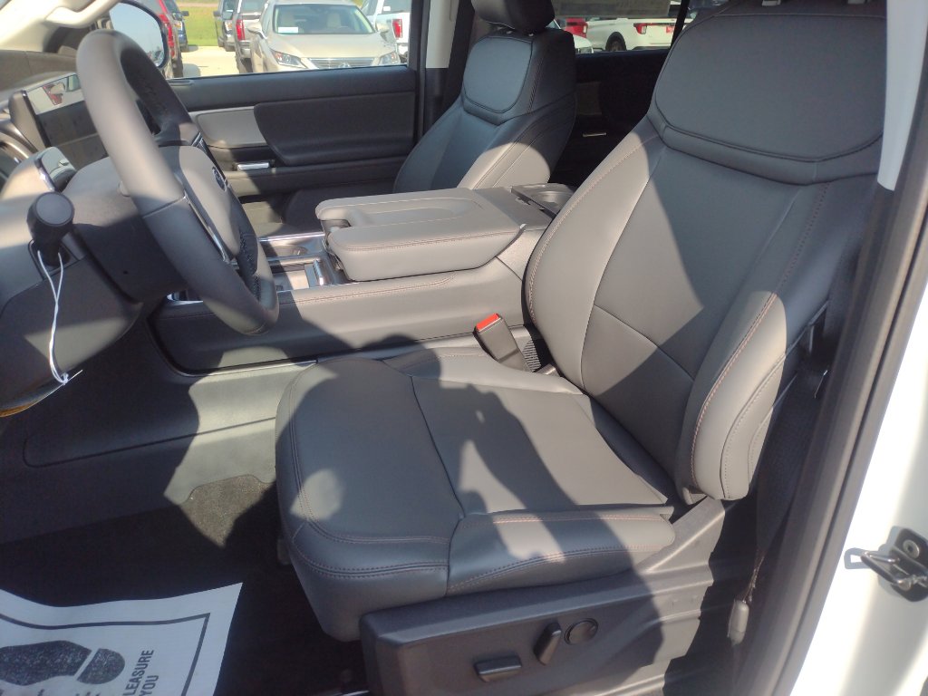 New 2025 Ford Expedition Max Active image 21