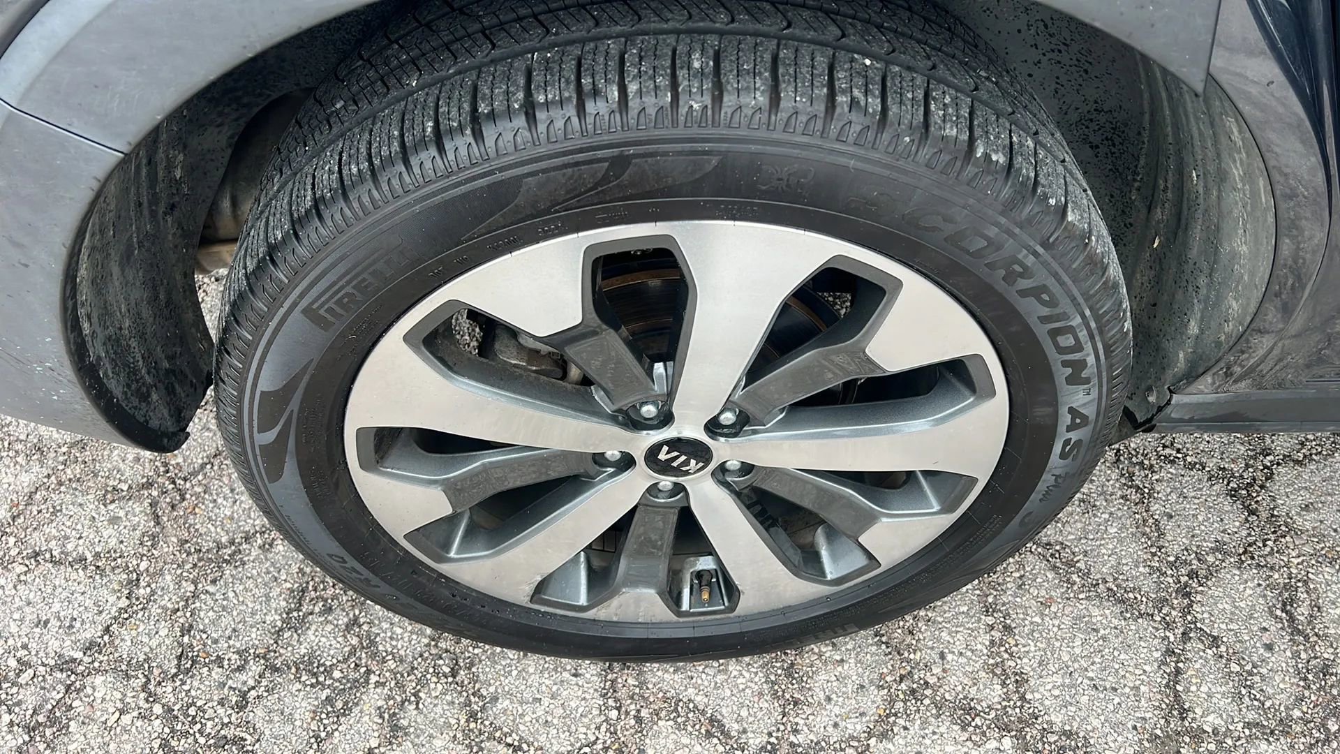 Used 2021 Kia Telluride S FWD image 33