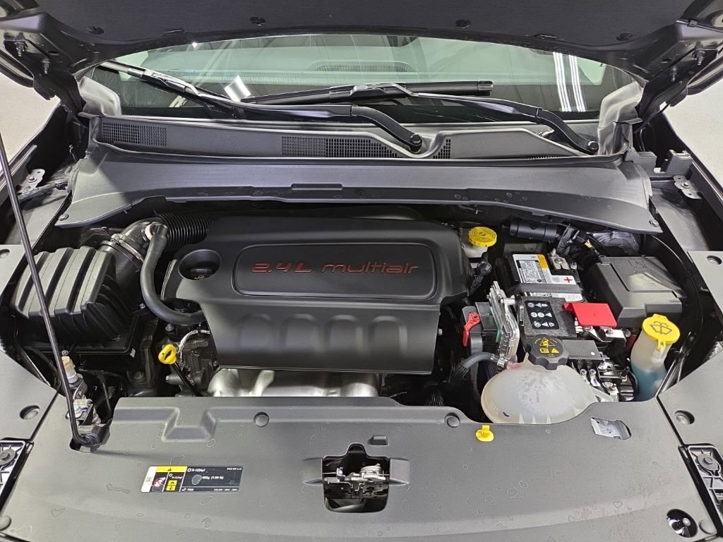 Used 2022 Jeep Compass Latitude w/ Convenience Group image 39