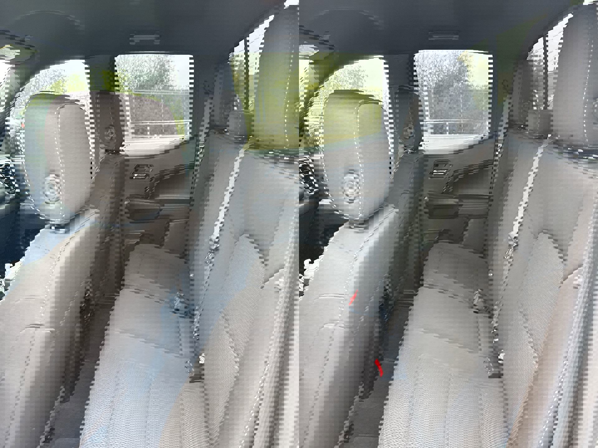 Used 2024 GMC Canyon Elevation w/ Convenience Package image 25