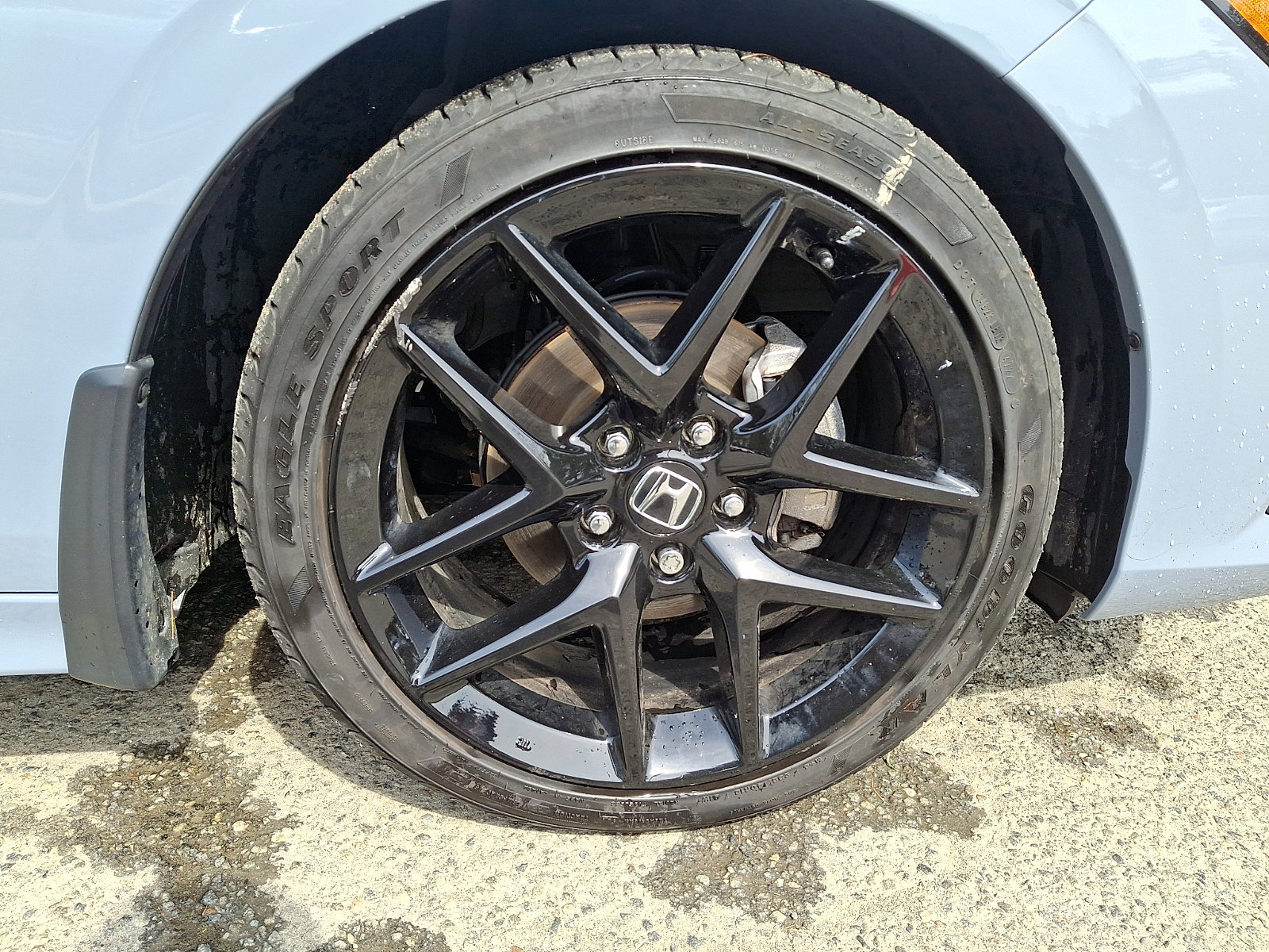 Used 2023 Honda Civic Sport image 9