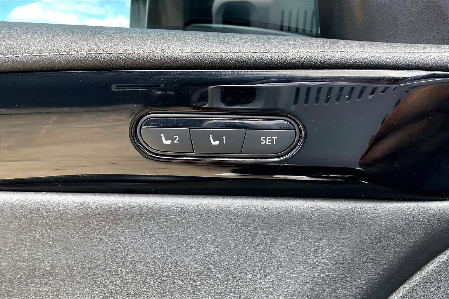 Used 2022 INFINITI QX60 Pure FWD image 34