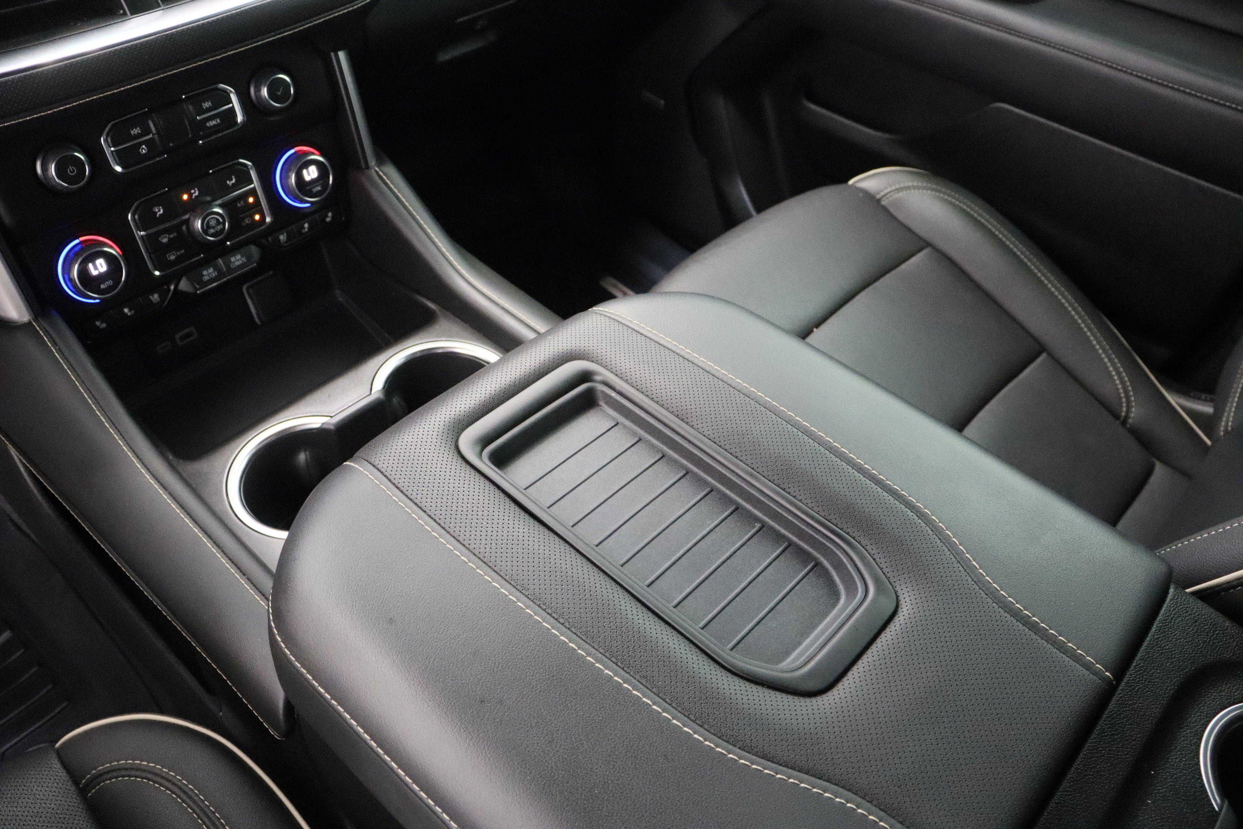 Used 2023 Chevrolet Tahoe Premier image 18