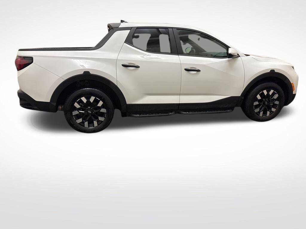 New 2025 Hyundai Santa Cruz SE AWD/4WD image 4