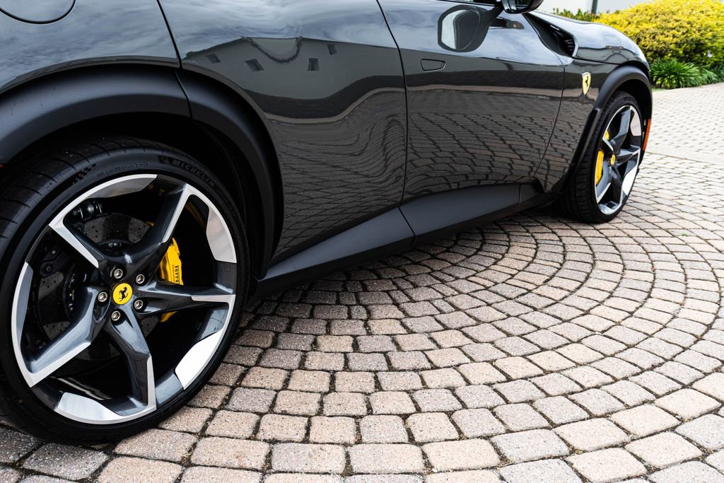 Certified 2025 Ferrari Purosangue AWD/4WD image 19