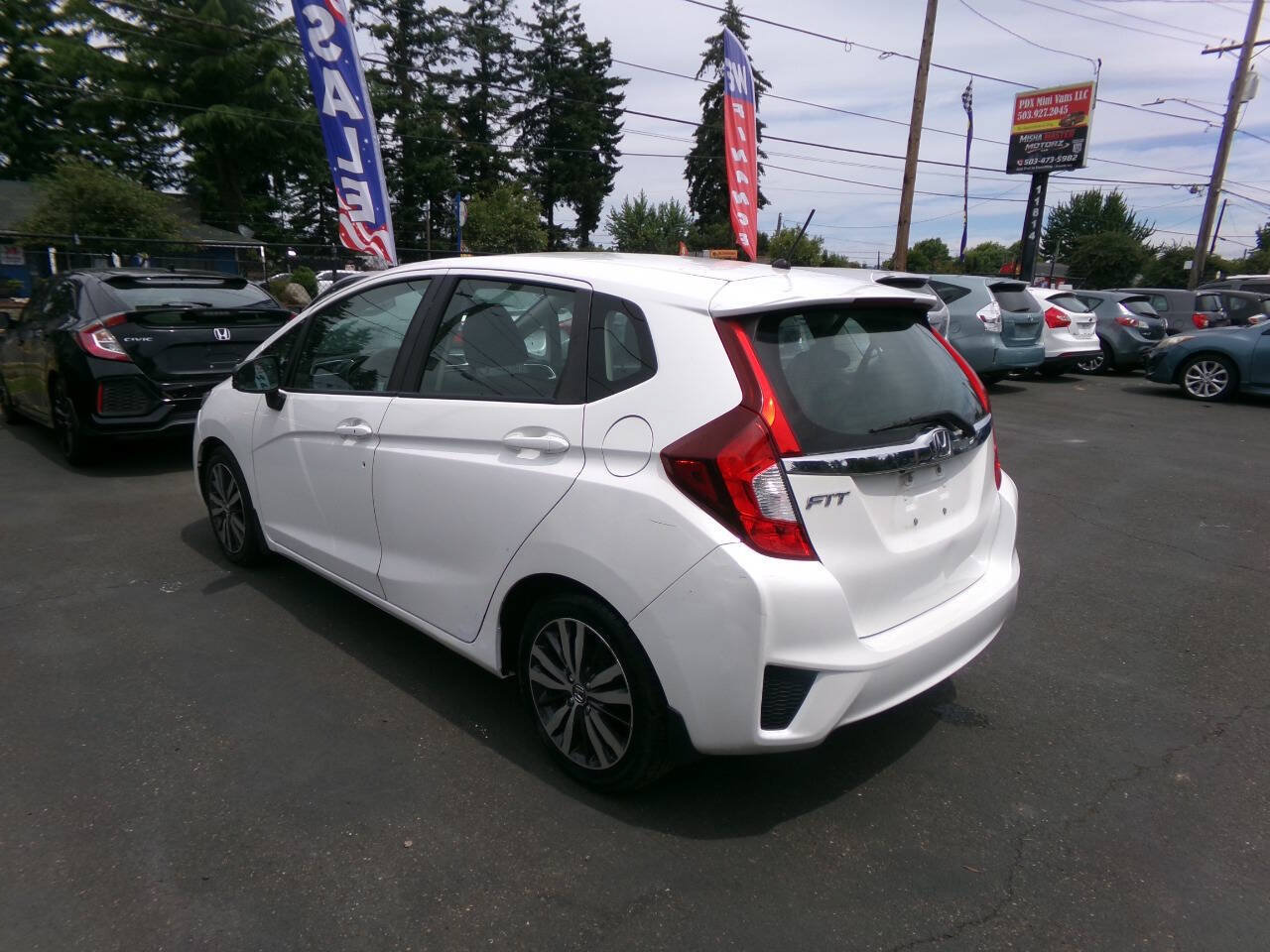Used 2015 Honda Fit EX image 1