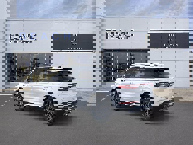 New 2026 Lincoln Corsair Premiere image 5