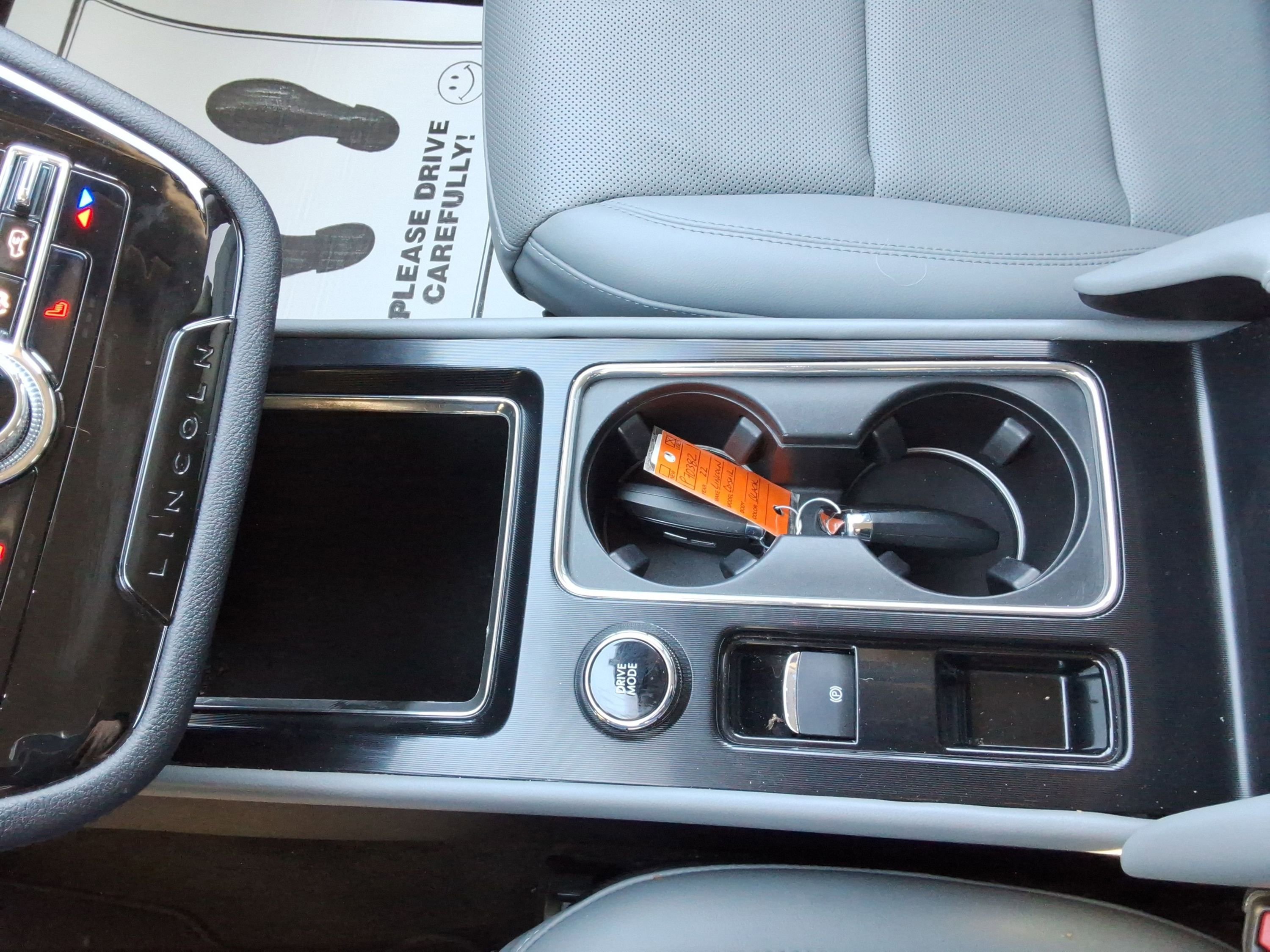 Used 2022 Lincoln Corsair Reserve image 18