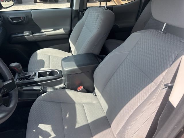 Used 2023 Toyota Tacoma SR AWD/4WD image 25