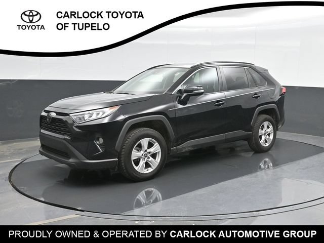 Used 2021 Toyota RAV4 XLE FWD image 1
