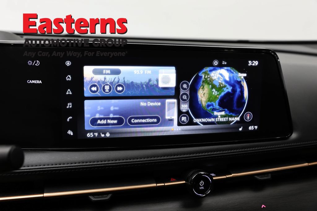 Used 2023 Nissan Ariya FWD image 18