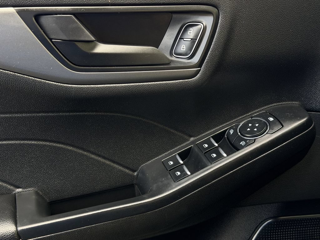 Used 2024 Ford Escape Active FWD image 23