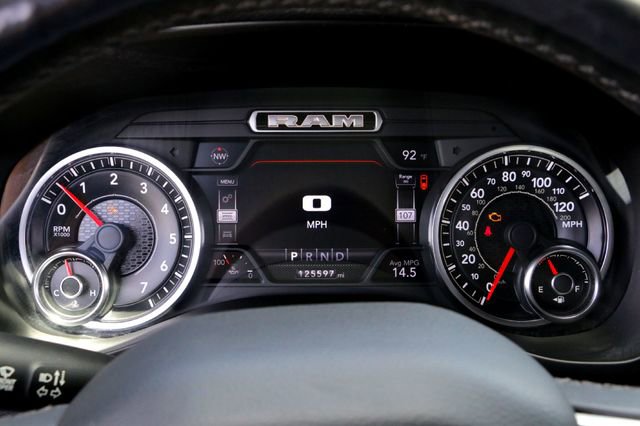 Used 2019 RAM 1500 Laramie AWD/4WD image 15