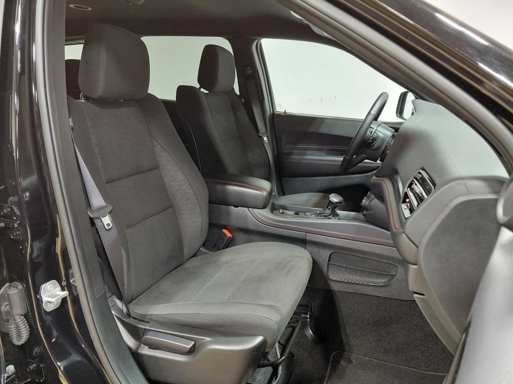 Certified 2025 Dodge Durango GT image 32