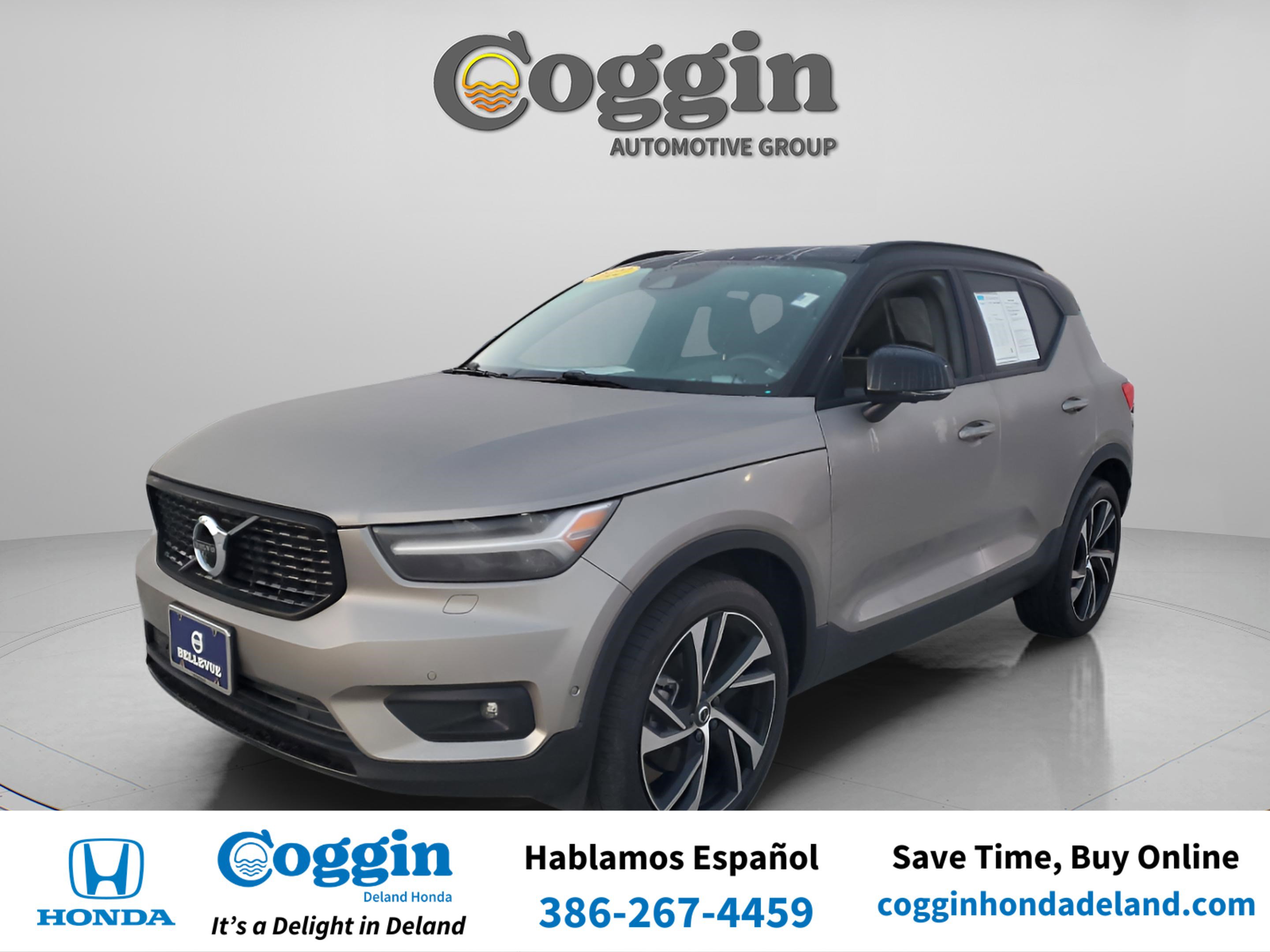 Used 2022 Volvo XC40 T5 R-Design w/ Advanced Package