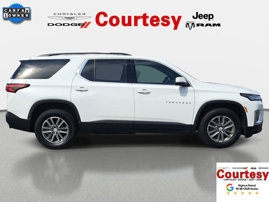 Used 2023 Chevrolet Traverse LT AWD/4WD image 3