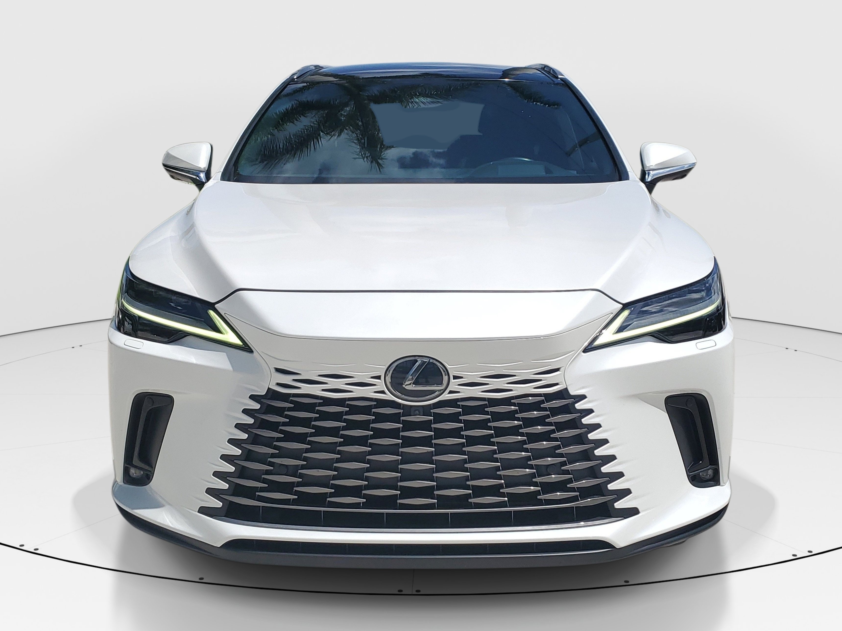 Used 2023 Lexus RX 350 FWD w/ Accessory Package (Z1) image 2
