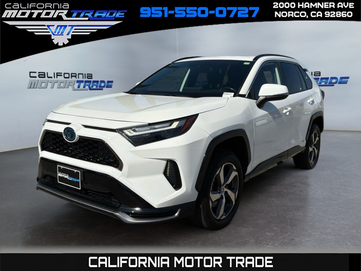 Used 2023 Toyota RAV4 SE w/ Weather & Moonroof Package AWD/4WD image 1